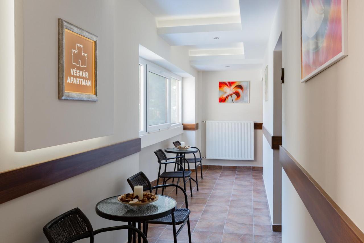 Vegvar Spa Apartman Gyula Exterior foto