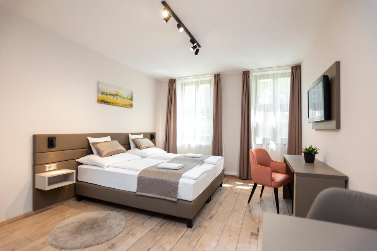 Vegvar Spa Apartman Gyula Exterior foto