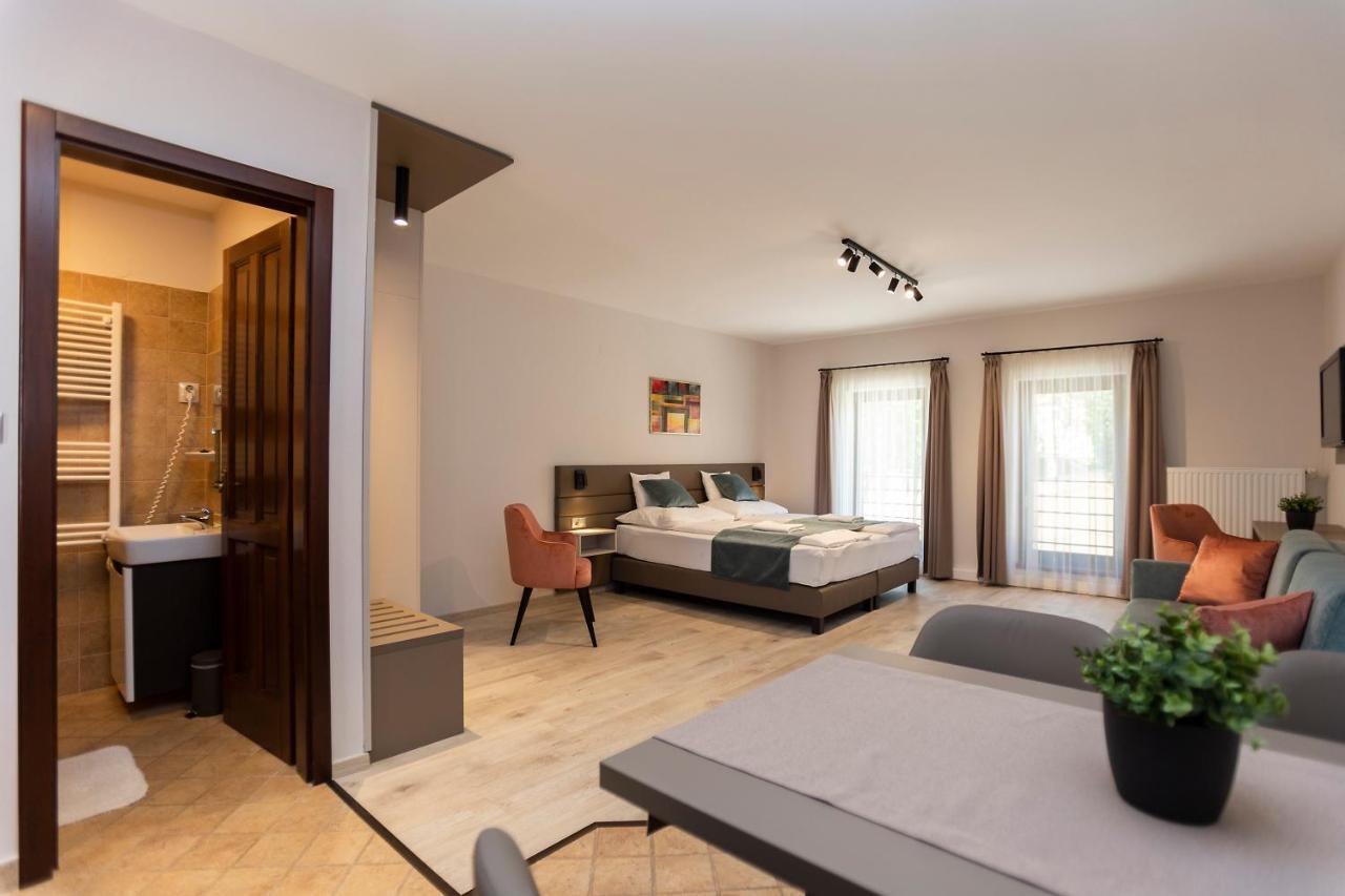Vegvar Spa Apartman Gyula Exterior foto