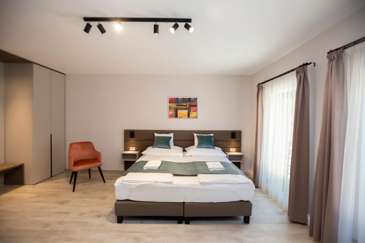 Vegvar Spa Apartman Gyula Exterior foto