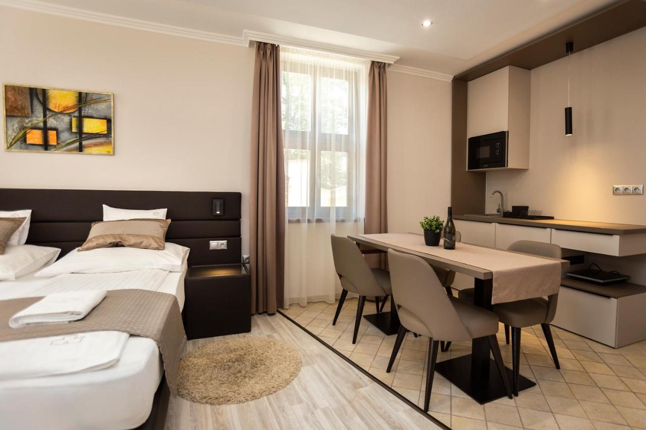 Vegvar Spa Apartman Gyula Exterior foto