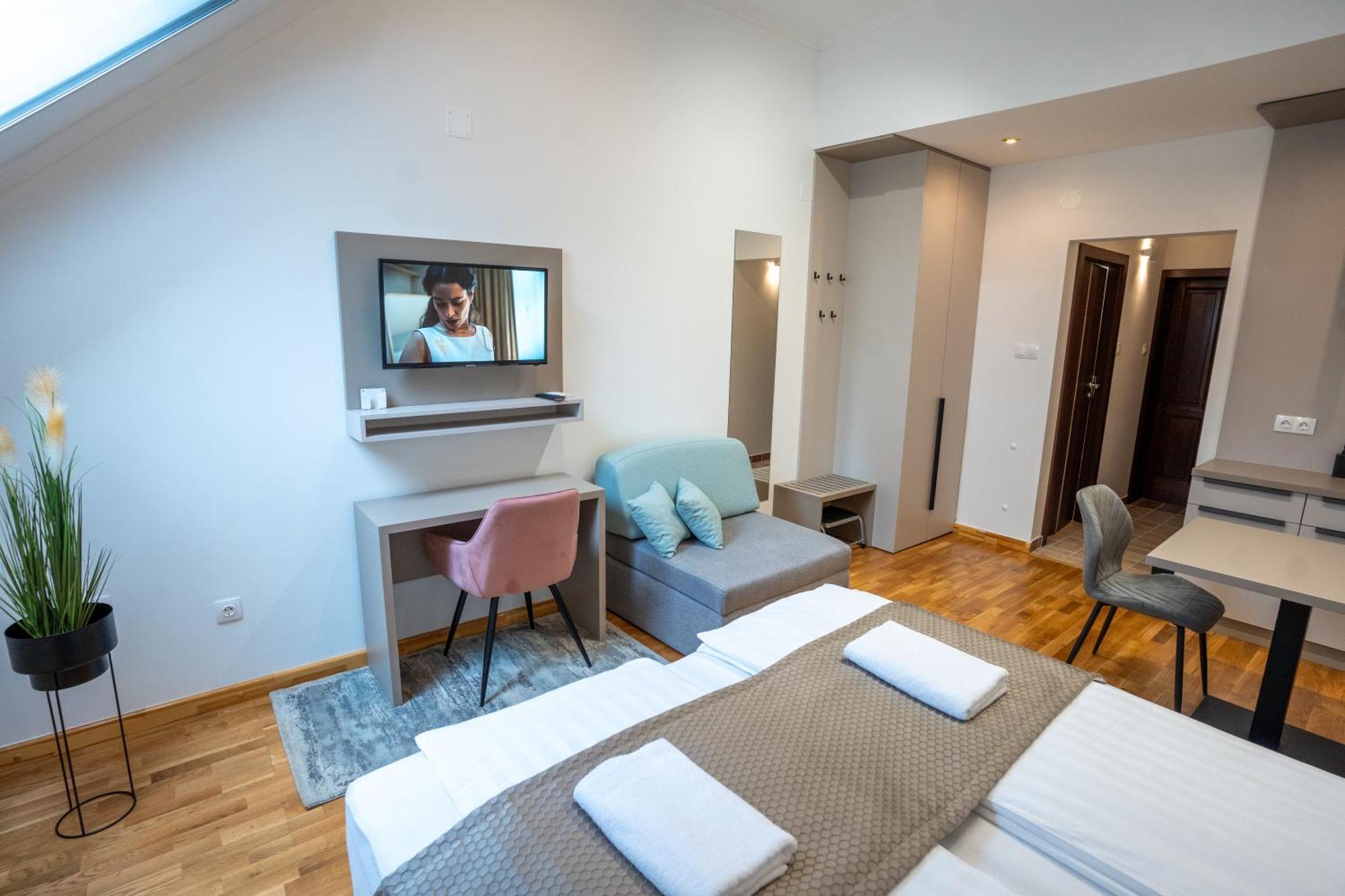 Vegvar Spa Apartman Gyula Exterior foto