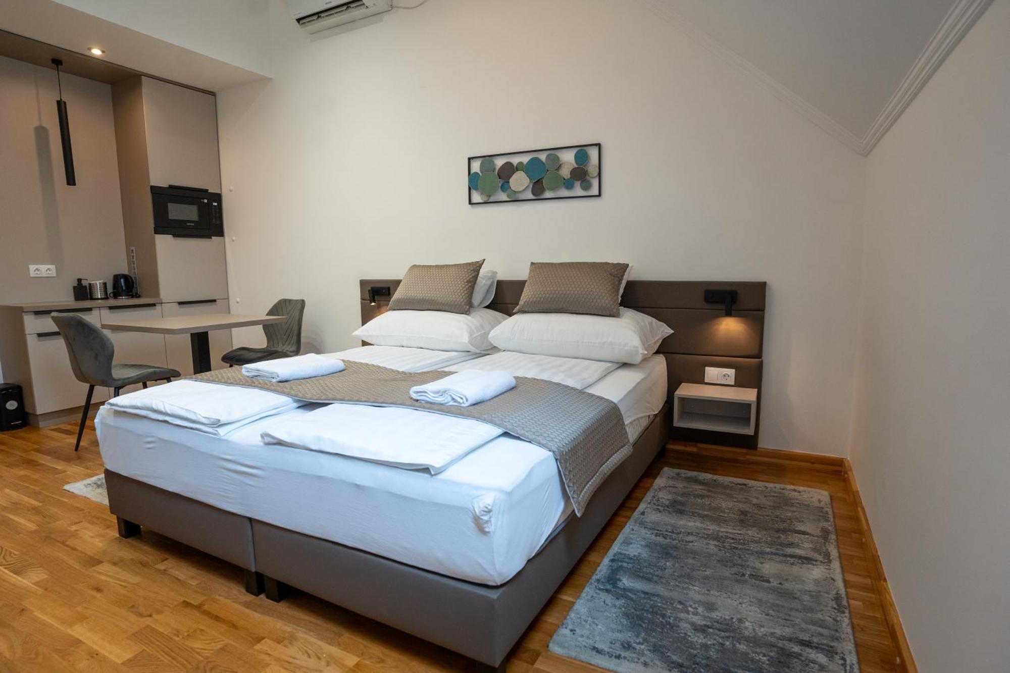 Vegvar Spa Apartman Gyula Exterior foto